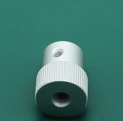 

Inner diameter:6mm hobbing outer diameter:18mm Aluminum alloy handle handwheel