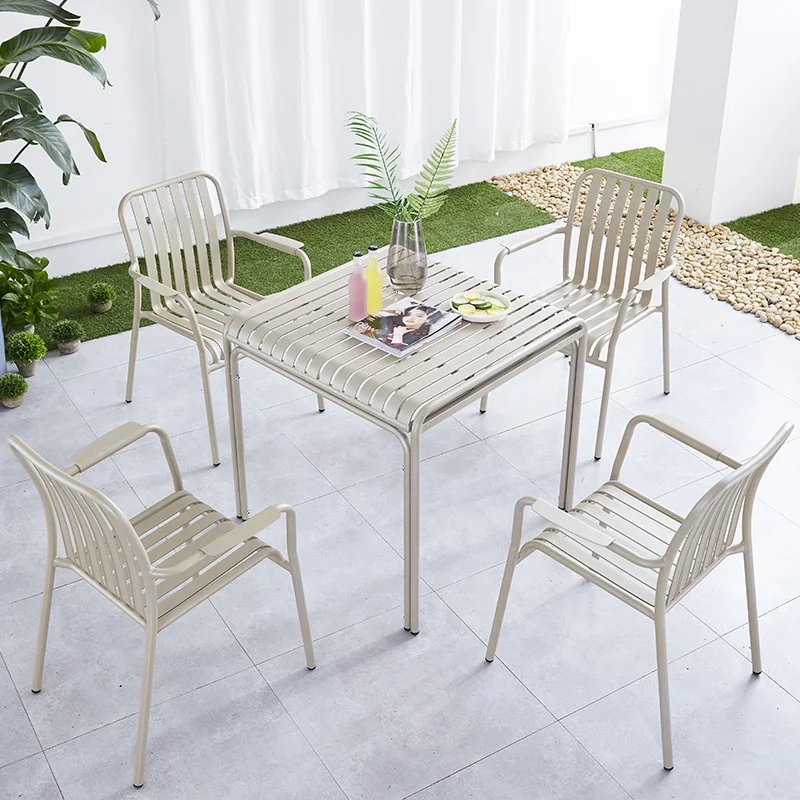 European Style Durable Garden Metal Table and Chairs Set for Hotel Coffee Shop Cafe & Restaurant