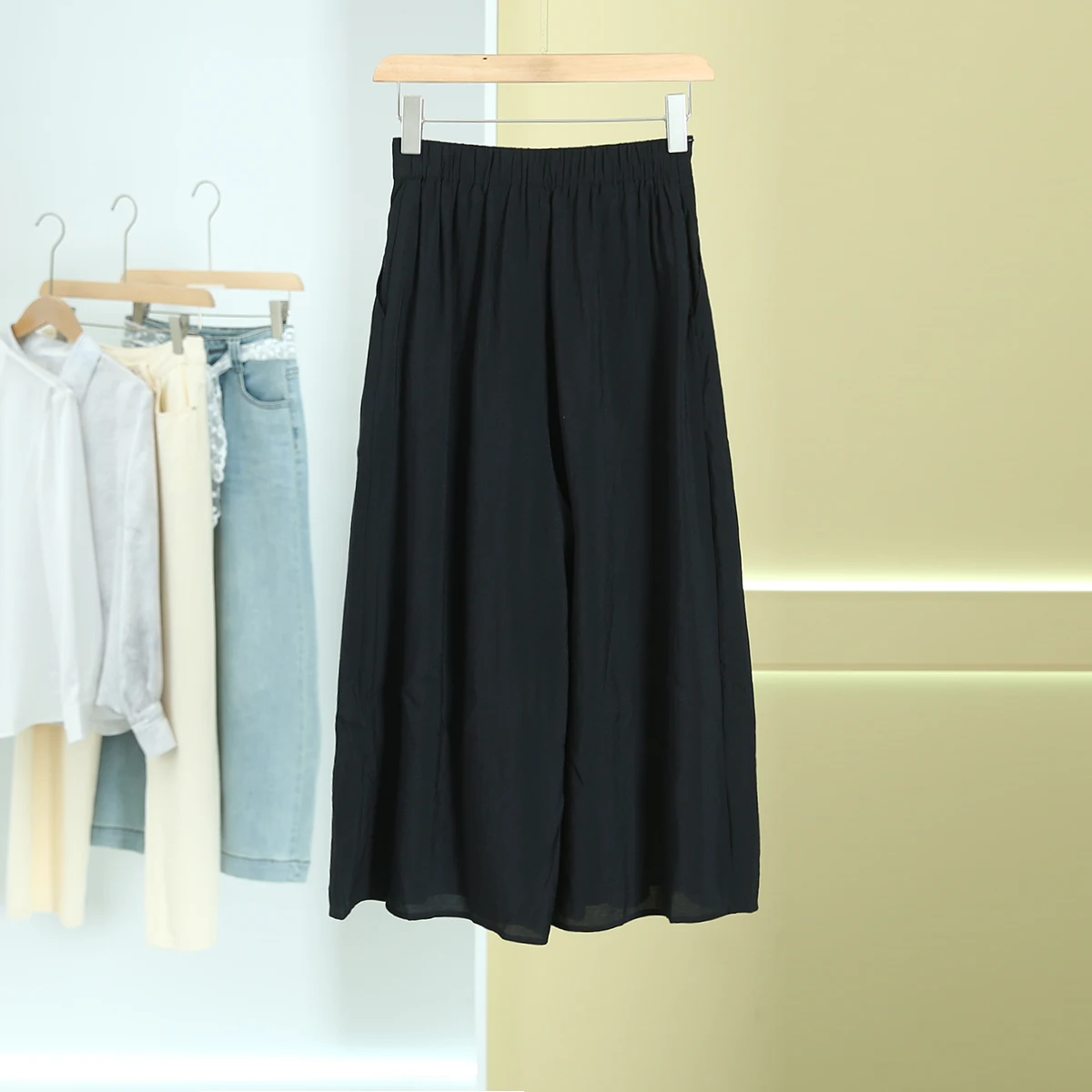 Faionable cor pura perna larga calças casuais solto elástico cintura alta sete comprimentos fibra modal novo verão sle