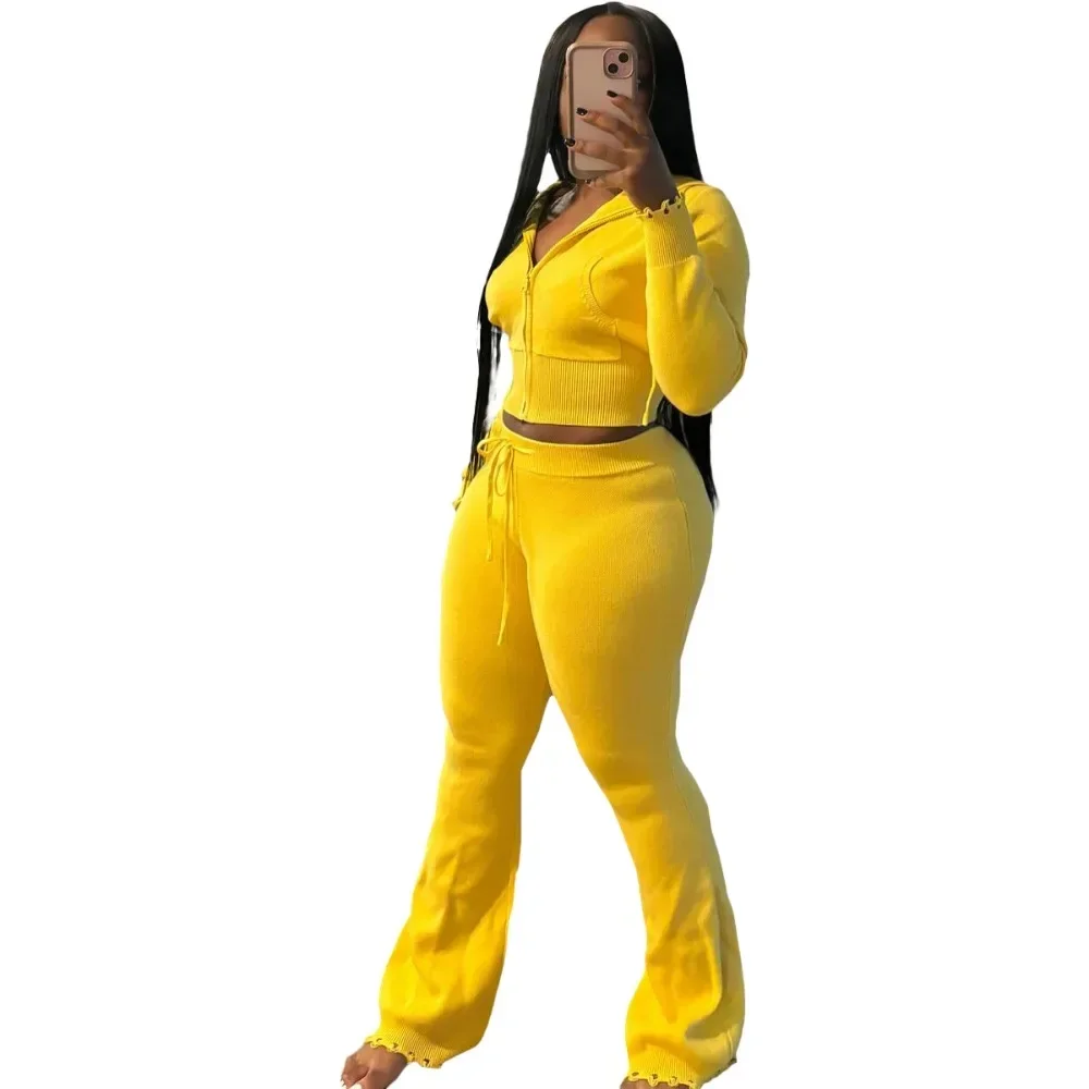 FAGADOER Casual Knitting 2-częściowe zestawy damskie Outfit Solid Color Zip Crop Hooded Top + Flare Pants Suits Female Streetwear 2025 — zdjęcie 2