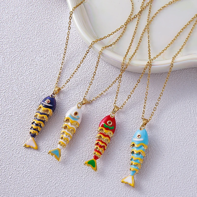 

Cute Luxury Ocean Small Fish Pendant Necklace for Women Stainless Steel Personalized Goldfish Collarbone Chain Charming Jewelry
