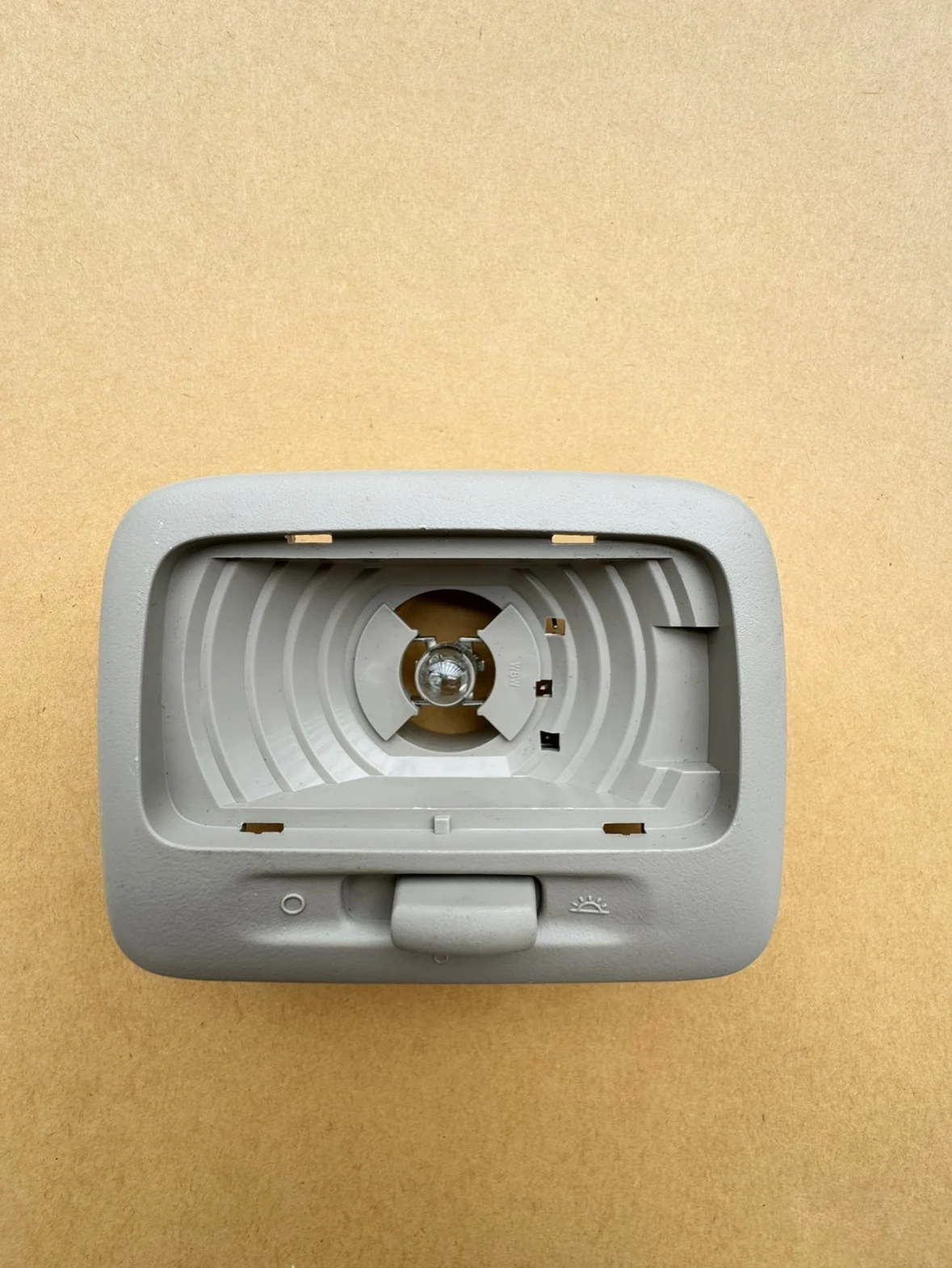 1pc for MITSUBISHI 16-20 Outlander  ASX Indoor reading light rear roof light  indoor lamp cover
