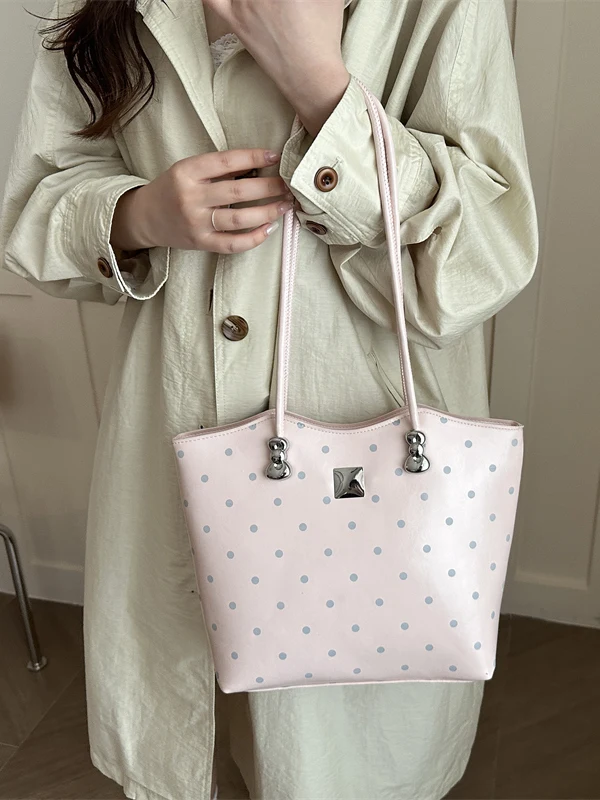 High Aesthetic Dot Pattern Tote Bag Women's Fashionable Large Capacity Single Shoulder Bag Commuter Armpit Bag Korean Style