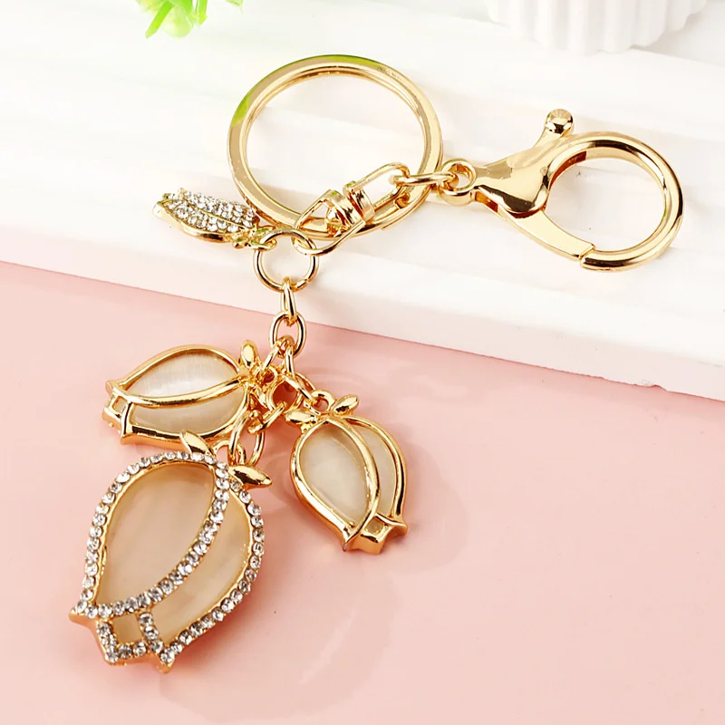 

Big Rhinestone Flower Keychain Key Finder Chaveiro New Fashion Crystal Tulip Key Chain Bag Charm For Women