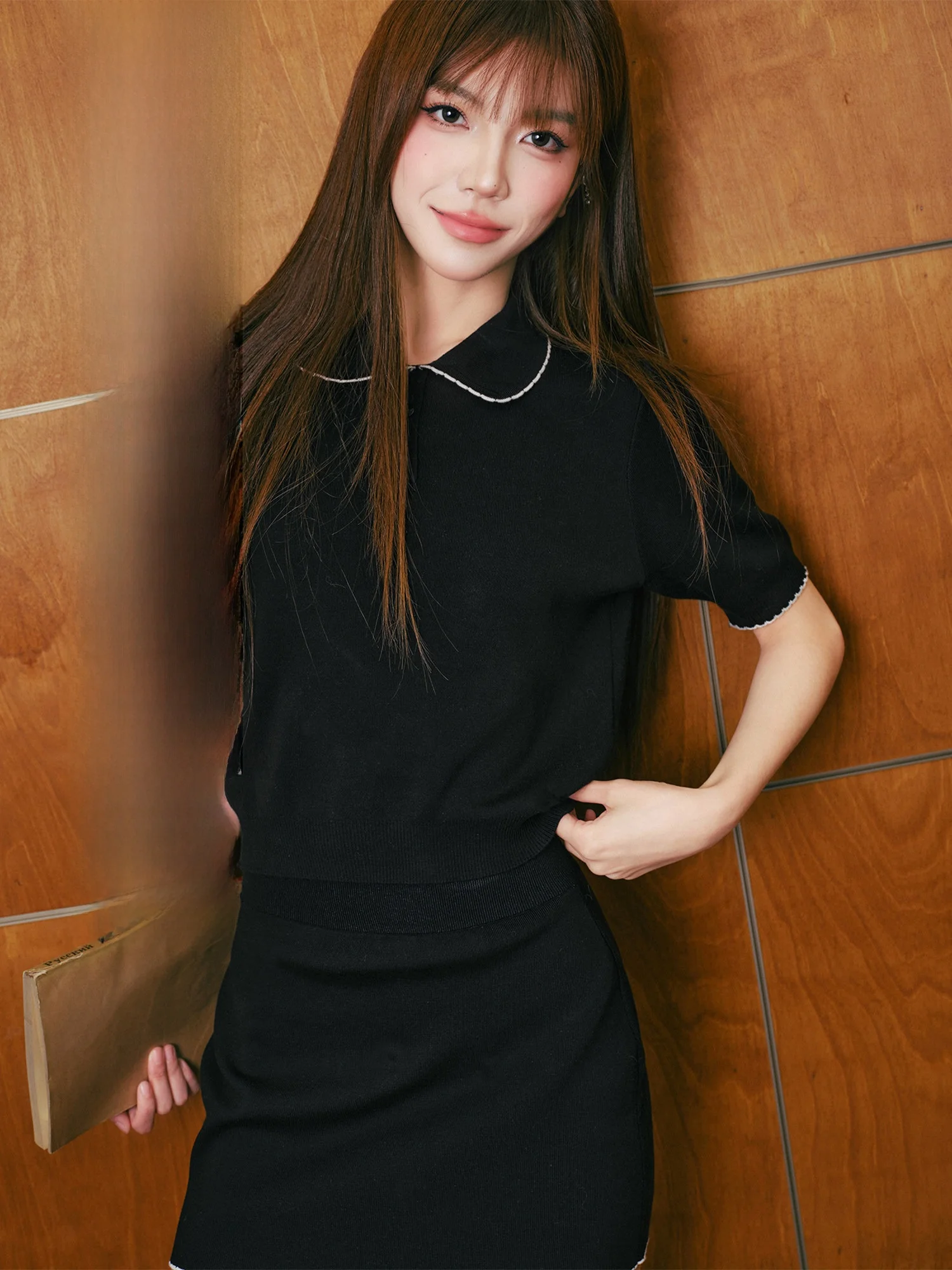 

Шелковый трикотажный комплект MENT: топ и юбка. Женский летний повседневный модный комплект из двух предметов. Ощущение прохлады. Юбка миди.