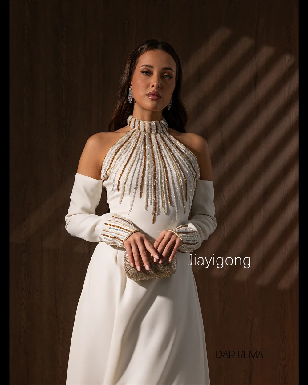 Personalizado requintado jérsei plissado lantejoulas padrão a linha halter longo vestidos de baile sob medida ocasião alta qualidade