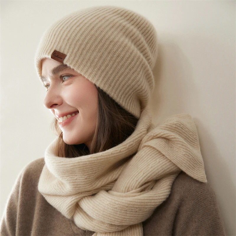 Unisex Luxury 100% Pure Cashmere Knitted Hat Fashion Brimless Casual Soft Winter Cap Solid Color with Leather Label Cold Proof