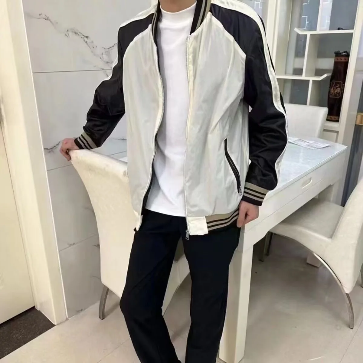 

Men's Casual Patchwork Color Windproof Jaet Zipper Collar Long Sve Loose Fit Autumn Faion Outerwear for Couples