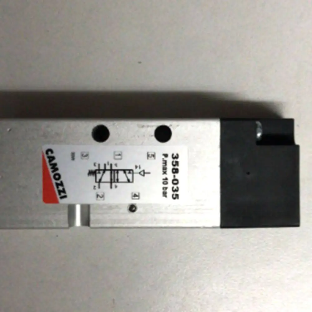 

NEW CAMOZZI 358-035 Air Control Valve