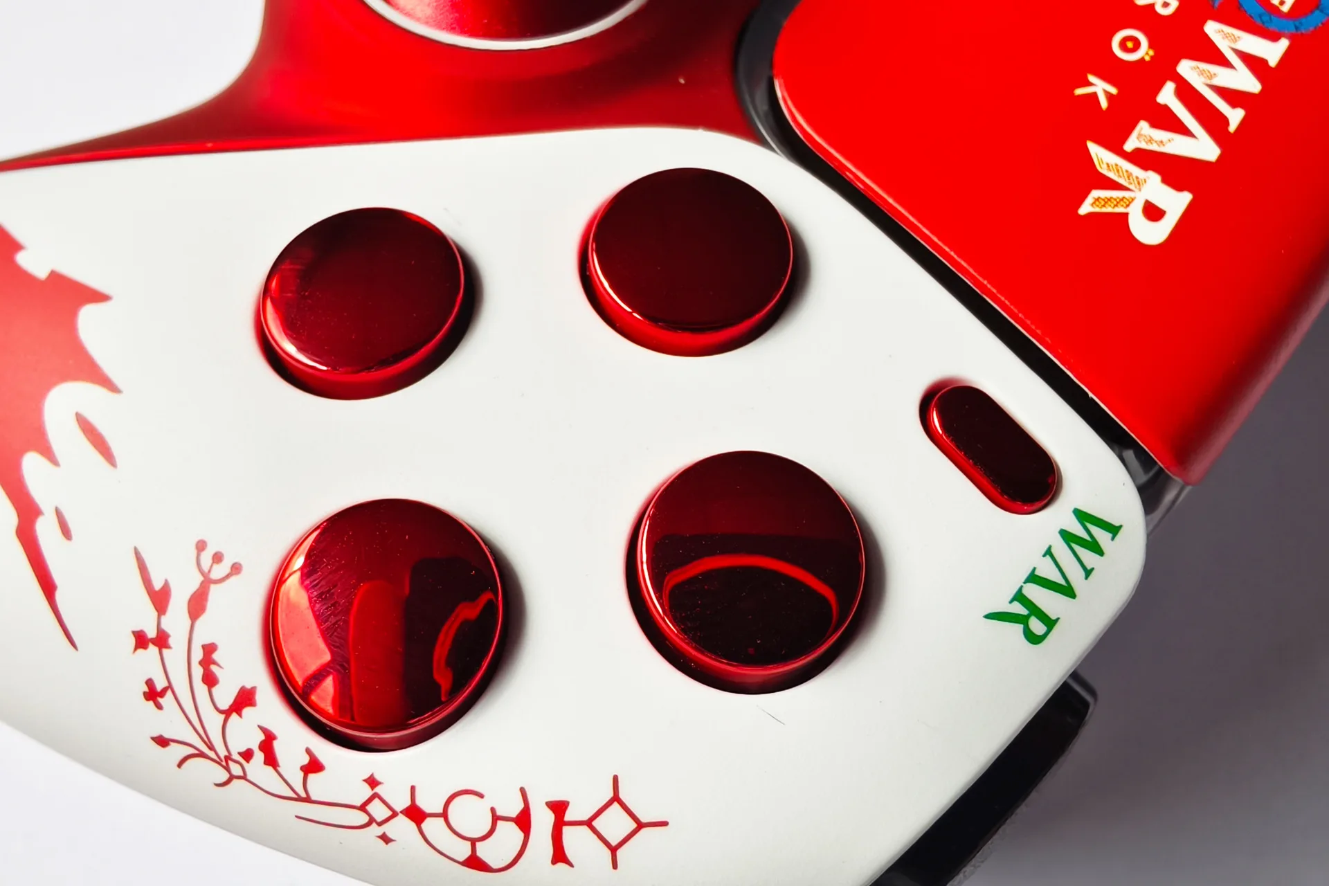 Thumbnail 4 - #24 Best PS5 Controller Cases to Buy In 2026