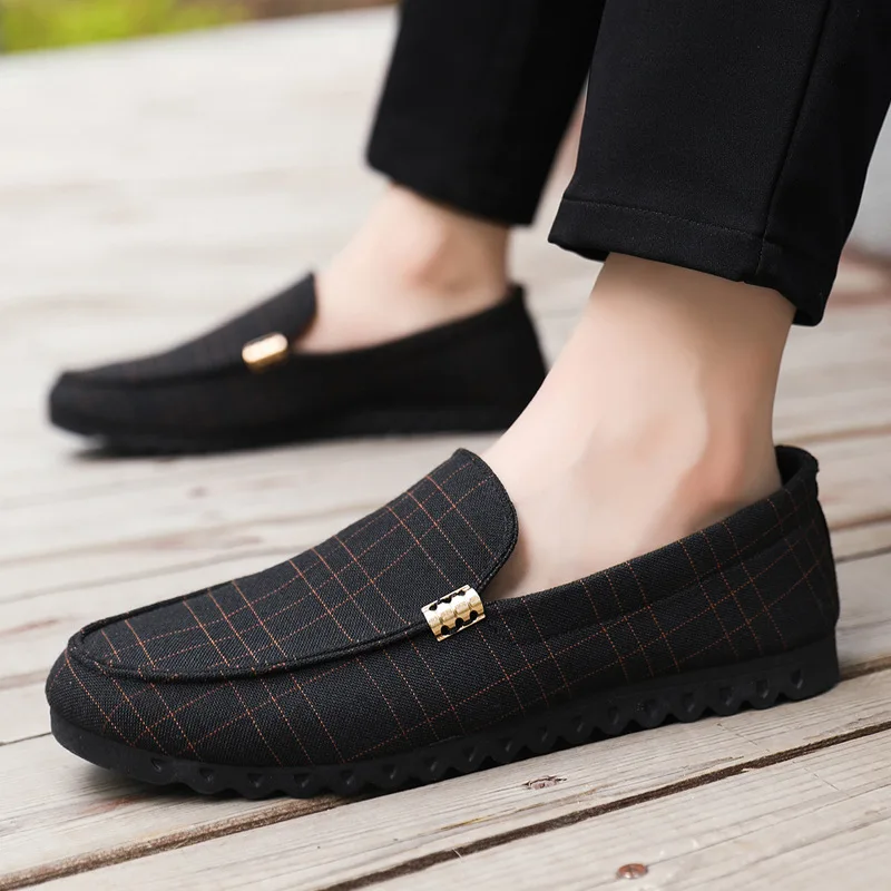 Mens Canvas Shoes Casual Slip on Breathable Loafers Luxury New Fashion Flats Formal Dress Driving Sneakers Men Italian Shoes