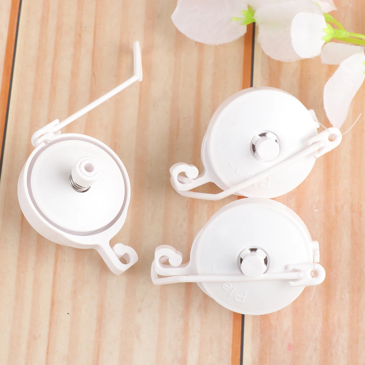 

5Pcs Plant Growth Hooks Retractable Durable Climbing Hook for Garden Plant Cultivation Traction Hooks Retractable Hook