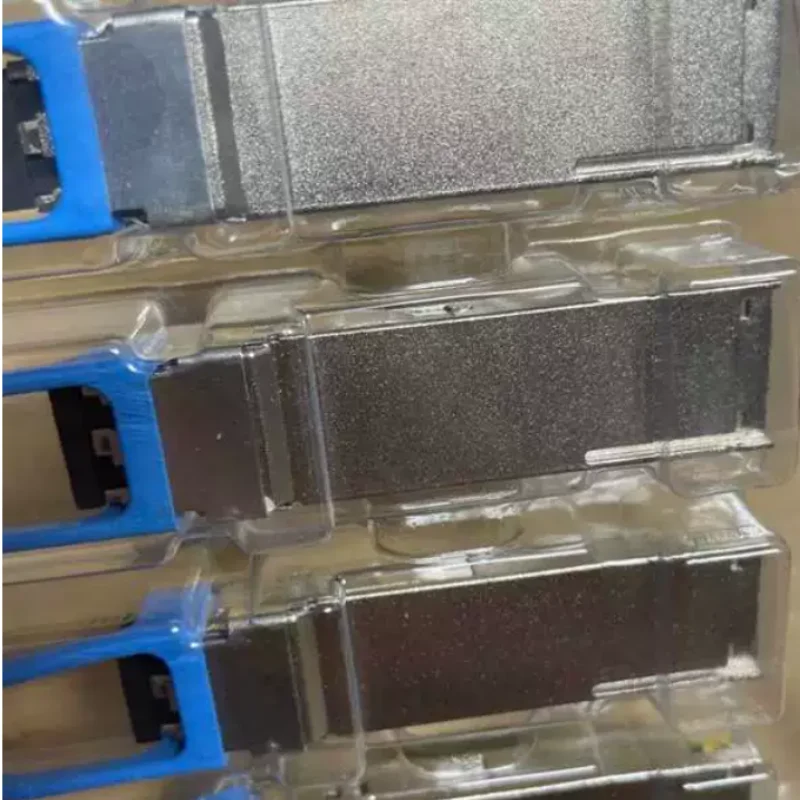 Brand new, factory-sealed 40G single-mode dual-fibre 30km   40G-1310nm-30km-SM-QSFP+