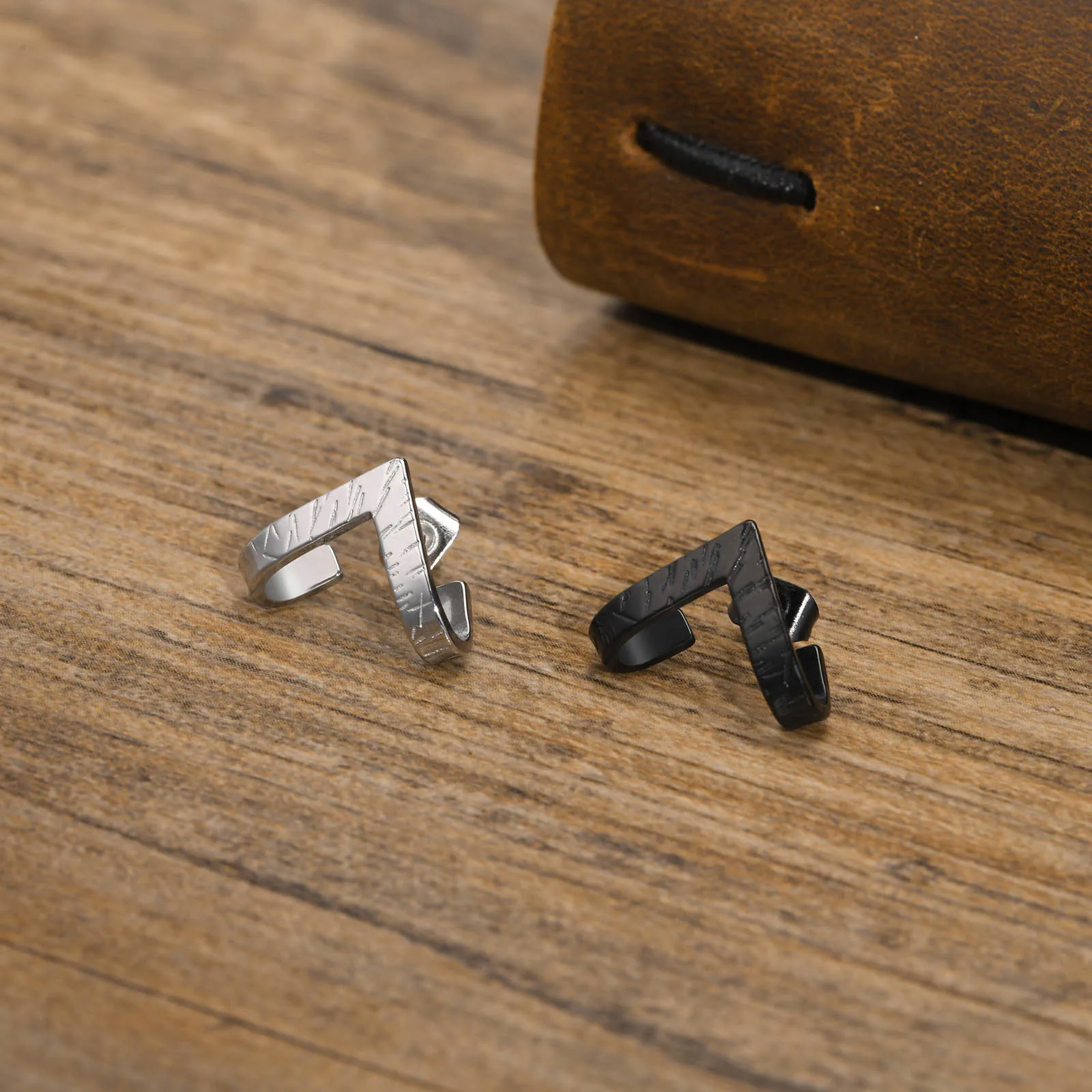 Geometric Stud Earring for Men Stainless Steel Triangle Wrap Earrings Punk Cool Boys Anti Allergy Jewelry Gift for Him Male