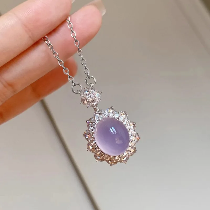 Huitan Romantische Lila Imitierte Opal Zirkonia Anhänger Halskette für Damen, Hochzeit Verlobung Ästhetischer Blumen-Halsschmuck