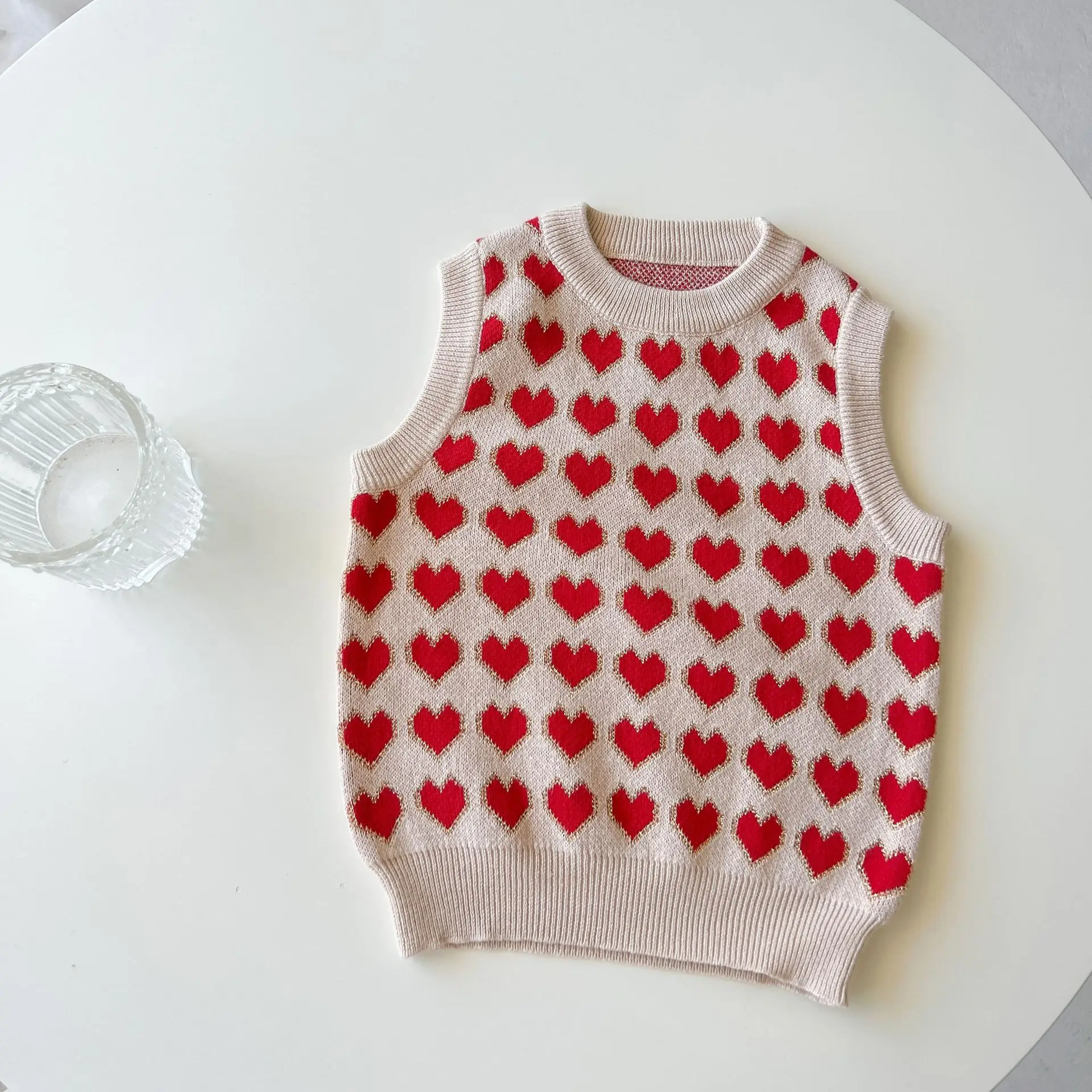 

2023 New Kids Sweater Baby Sleeveless Knit Vest Autumn Infant Girl Heart Print Knitted Sweater Autumn Children Casual Pullover