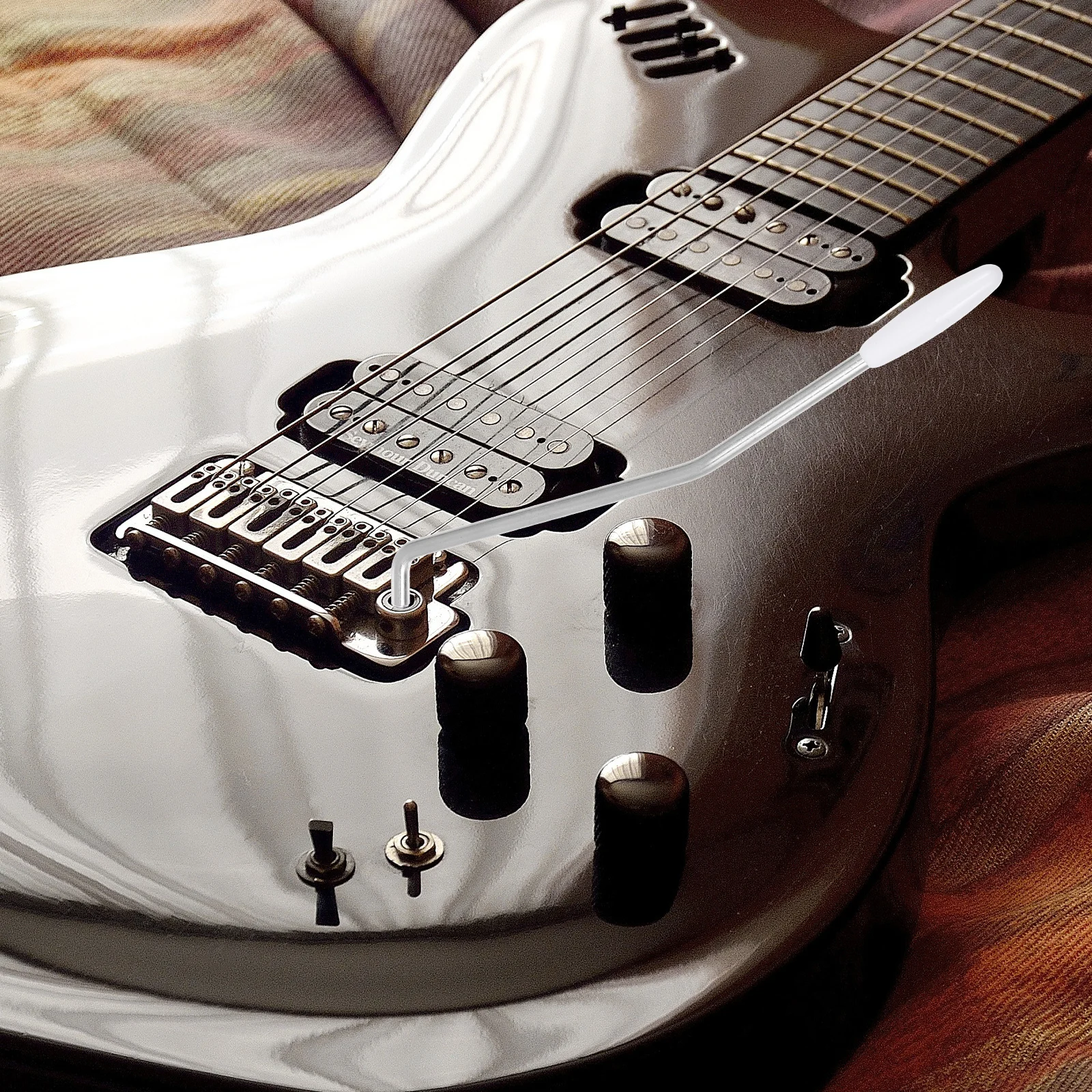 

Single Tremolo Arm Single Vibrato Arm Tremolo Arm for Electric Guitar Vibrato Arm for Electric Guitar