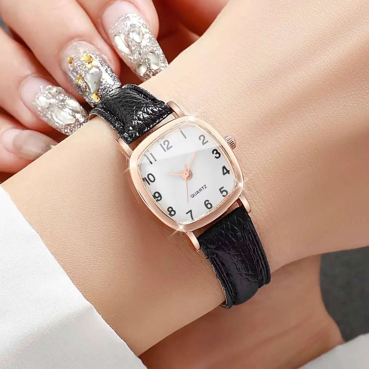 5 قطع أزياء النساء الساعات مجموعة بسيطة صغيرة الهاتفي حزام من الجلد كوارتز ساعة Reloj Mujer (بدون صندوق)