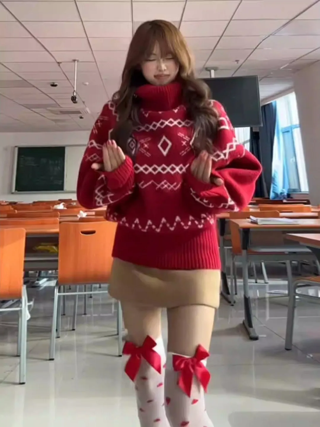 

Красный трикотаж Cisas с высоким воротником, свободный крой, женский свитер, зимний удобный длинный топ свекру или длина