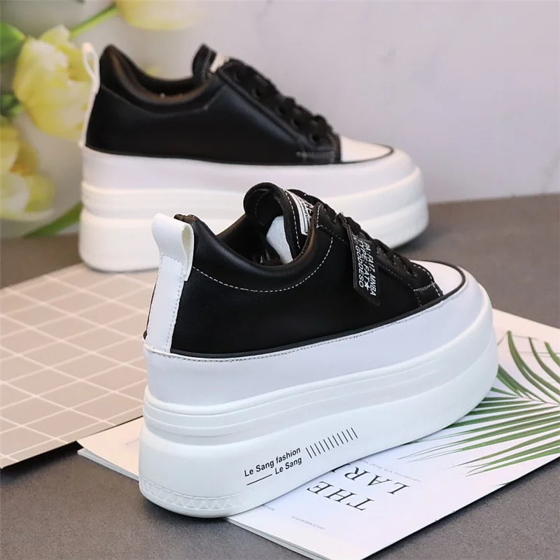 Nuove scarpe casual moda primavera ed estate tacchi alti da donna sneakers con base spessa 10 cm nero bianco 34-40 scarpe con plateau