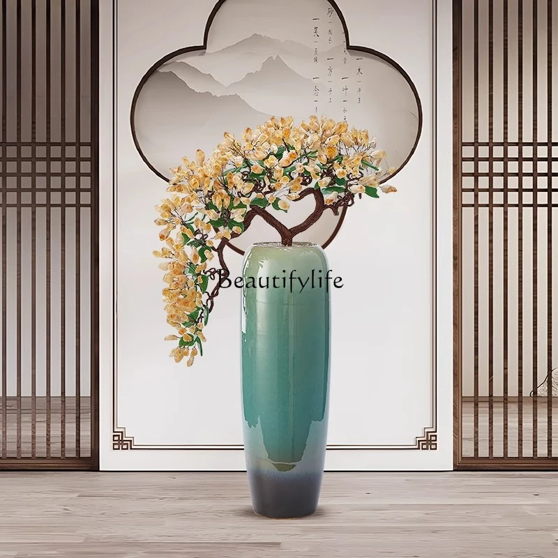 

Floor-to-ceiling large vase living room TV cabinet next to the entrance lucky ornament