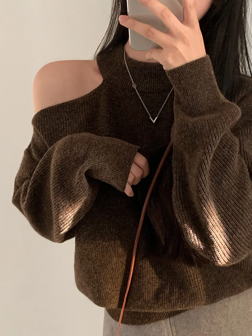 Fashionable Retro Style Long Sleeve Shoulder Bared Knitted Sweater for Women Elegant Pure Desire High End Feeling Autumn Wint...
