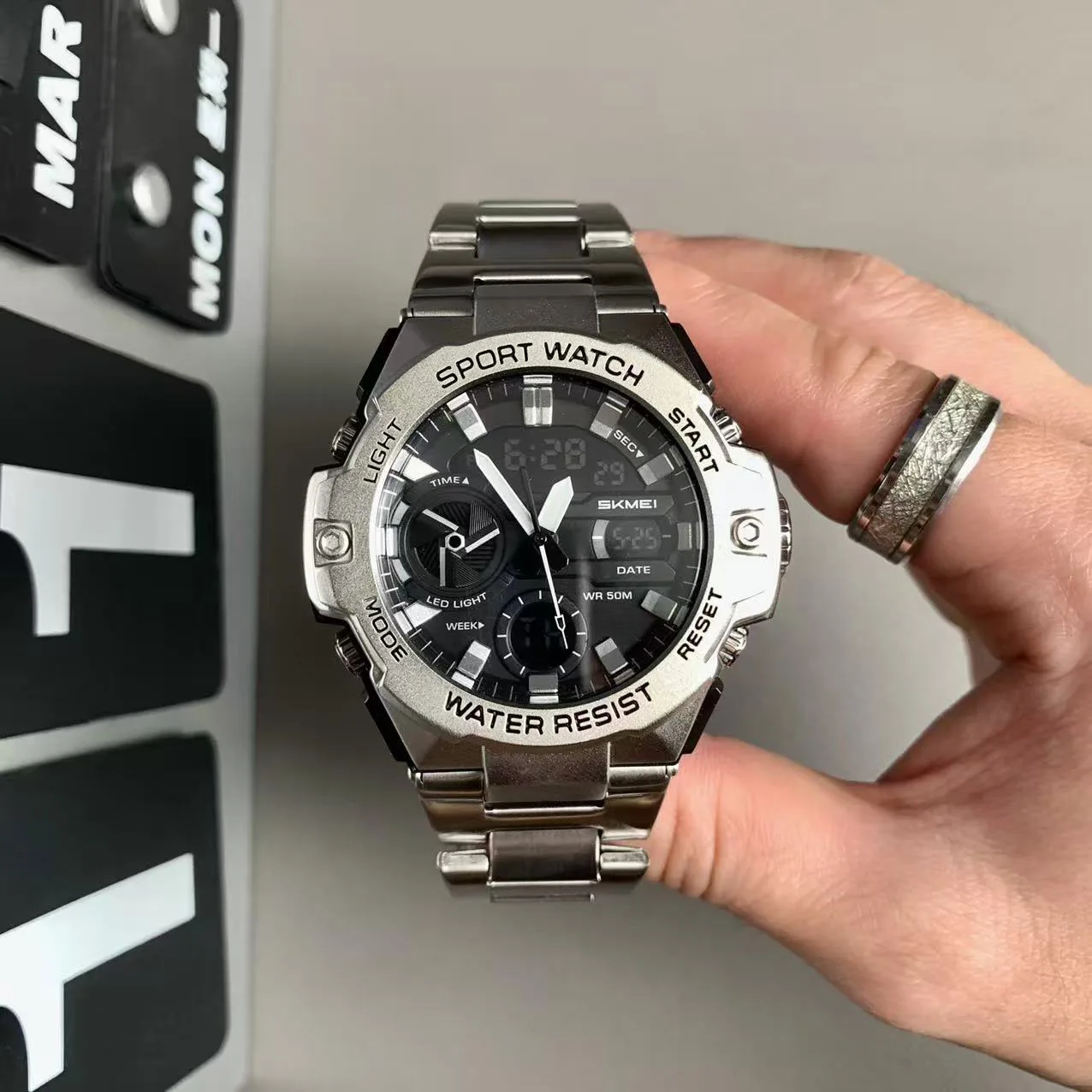 Male outdoor sports training alarm clock timing waterproof steel belt adolescent student double display electronic watch