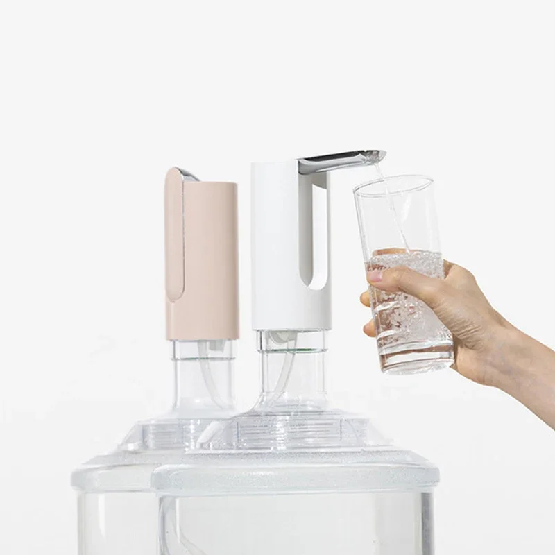 워터 디스펜서 접이식 물병 펌프 자동 디스펜서 펌프 버튼 제어 휴대용 전기 워터 디스펜서