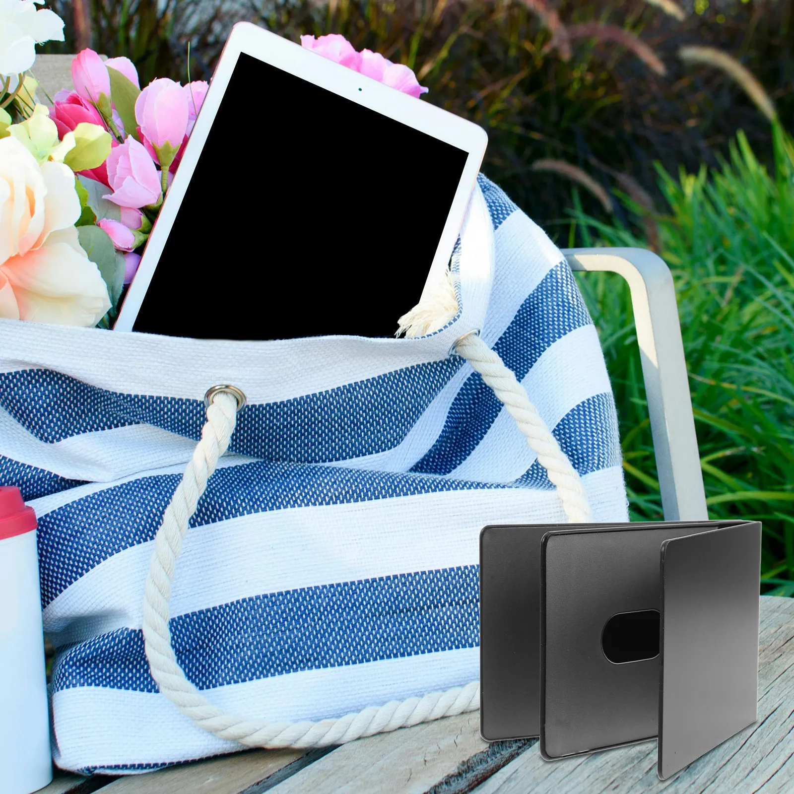 

Creative Car Cards Holder Multi-Use Driver License Case with 4 Slots Protection Against Wear Must-Have Driving Accessory