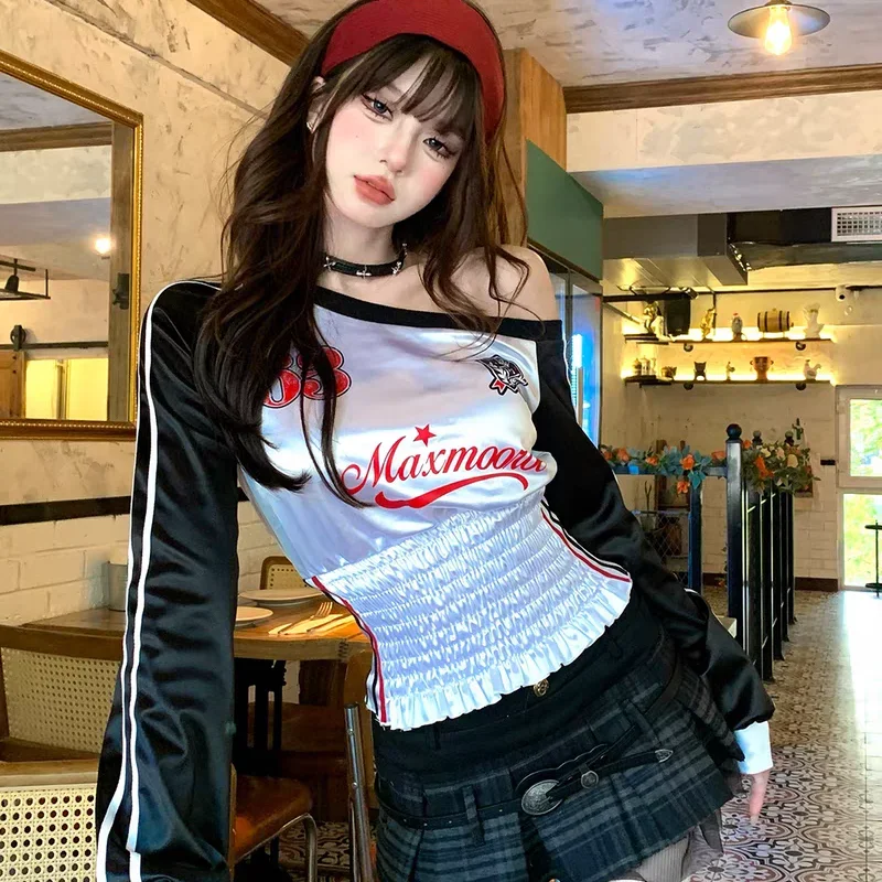 

Goth America Slant Neck Patchwork T-shirt Design Aesthetic Long Sleeve Tops Y2k Vintage Spring Autumn Crop Top Women Clothing