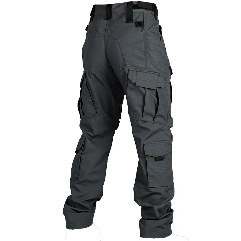 Nuovi uomini primavera e autunno Outdoor invasori resistenti all'usura Multi-tasche forze speciali pantaloni tattici da alpinismo Fan dell'esercito