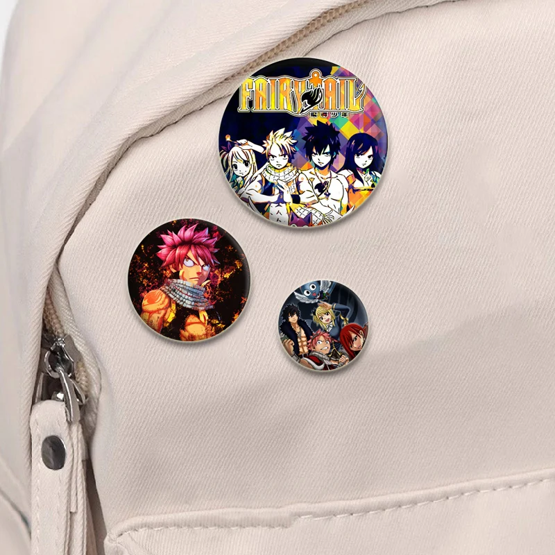 58mm Cute Anime FAIRY TAIL HD Print Badge Cartoon Figure Natsu Lucy Round Display Brooches Lapel Pins Jewelry Decoration Gifts