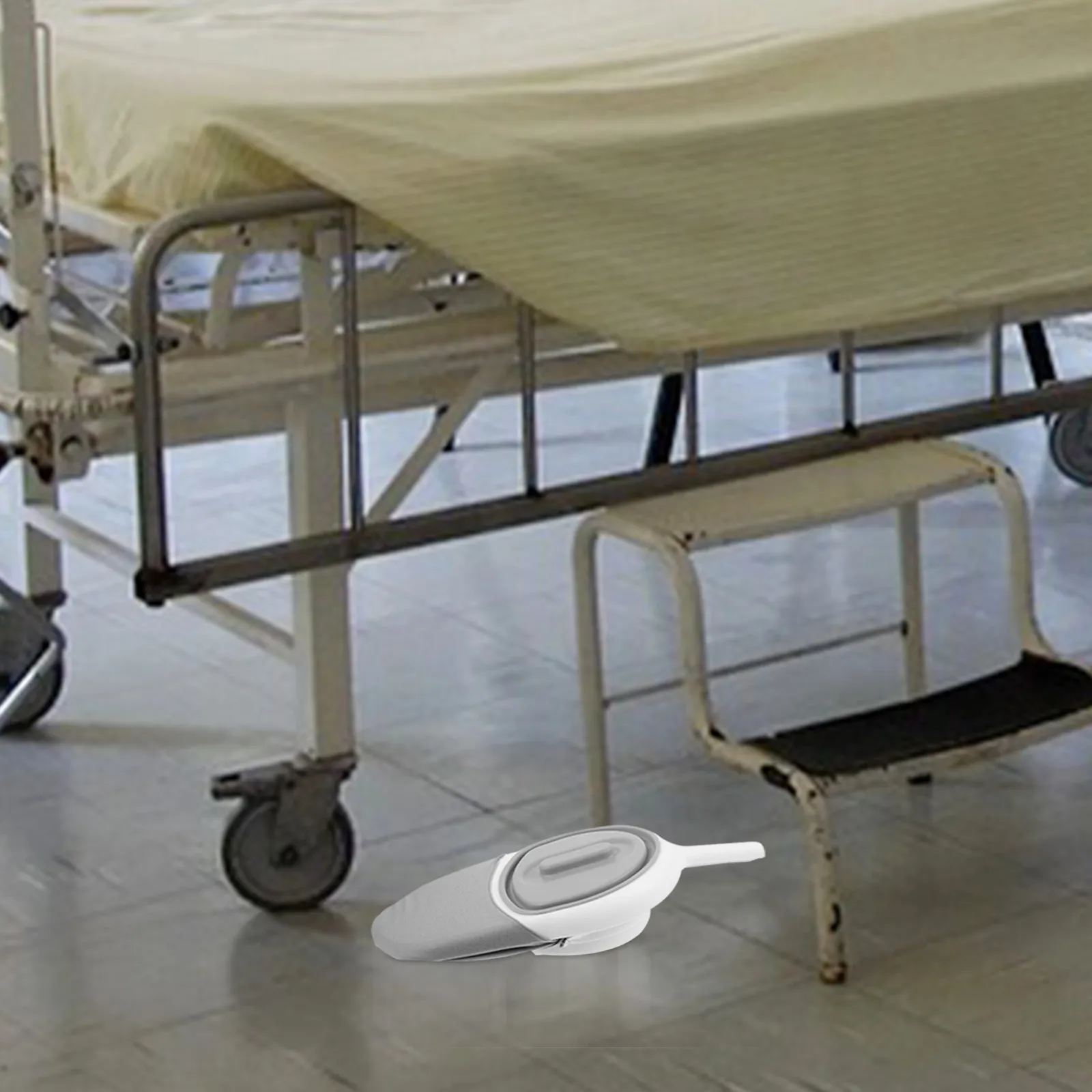 

Легкий портативный пластиковый туалетный горшок с крышкой для пожилых людей, беременных женщин, для ночного сбора мочи, для больниц и домашнего использования