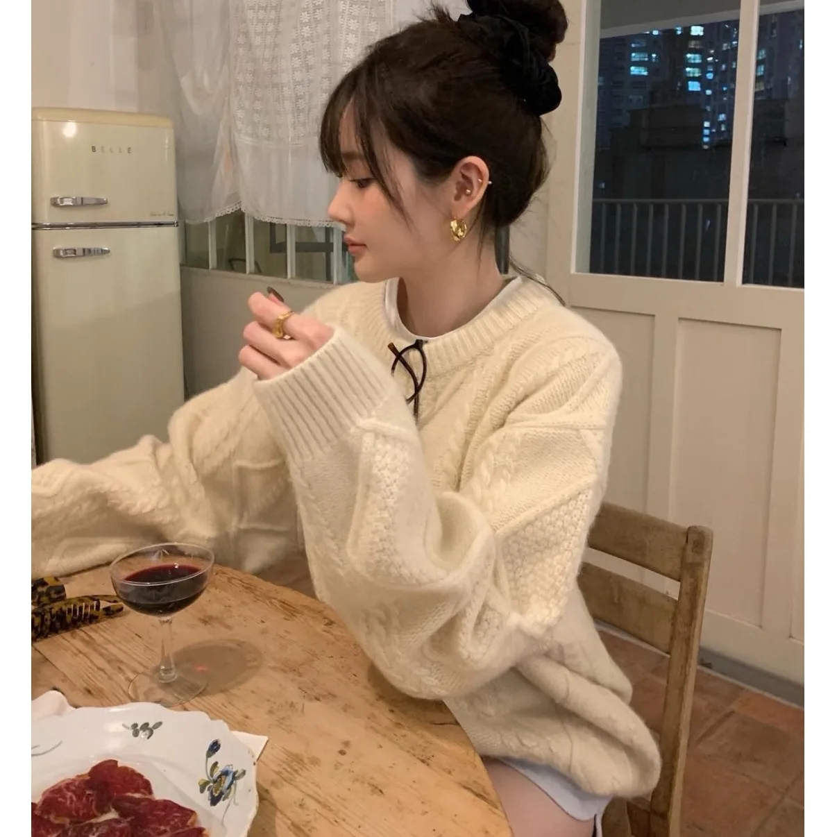 Suéter largo suelto Sve para mujer Chic Otoño Invierno nuevo Sle Simple perezoso Twist sensación suelta redondo Ne Top Commute Sle