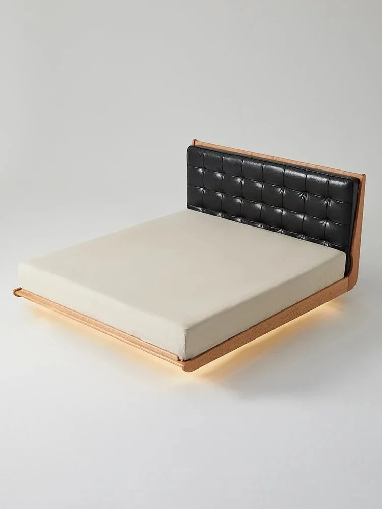 

Simple solid wood bed retro double bed black soft bag master bedroom queen bed