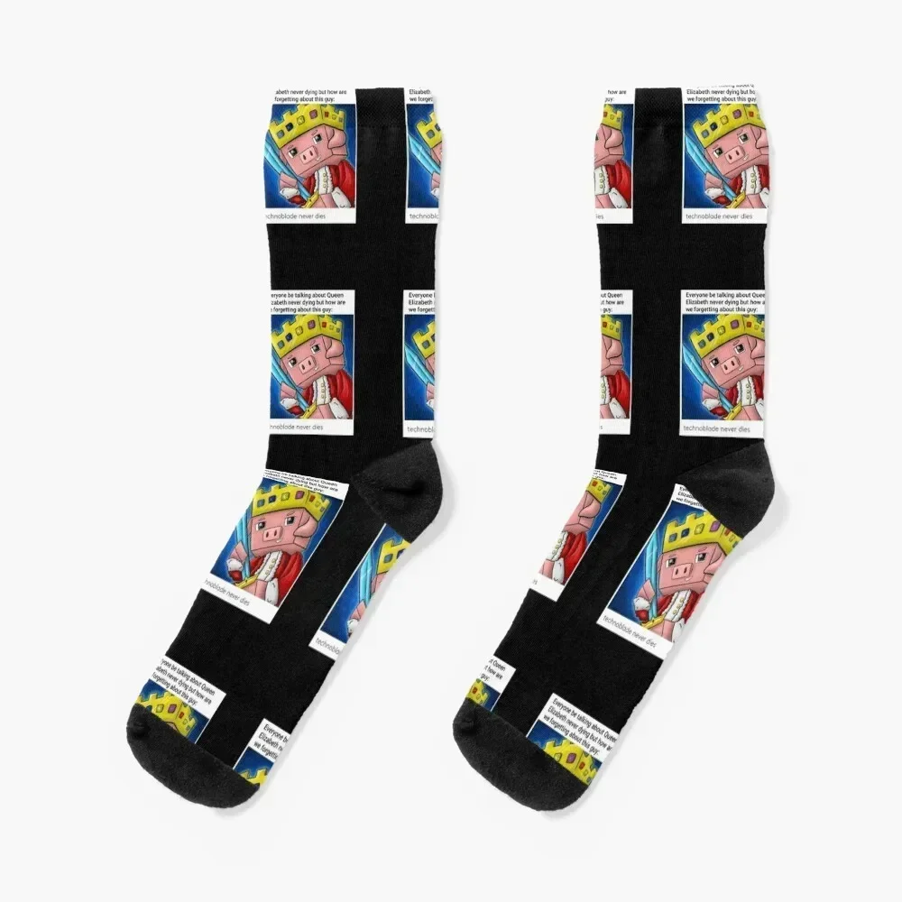 

Technoblade Never Dies MEME T-Shirt Socks kids men cotton high quality christmas stocking Hiking boots Socks Male Women's