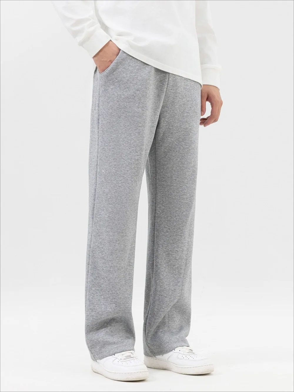 

Men's Winter Warm Loose-Fit Straight-Leg Pants Heavy-Duty Outdoor Casual Trousers with Elastic Drawstring Waist Solid Color