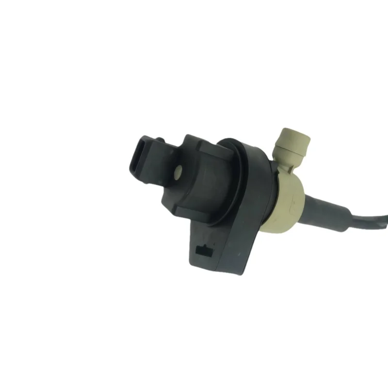 13907557923 Сапун топливного бака с сапунной линией для BMW E60 525i 530i E83 X3 13907503986