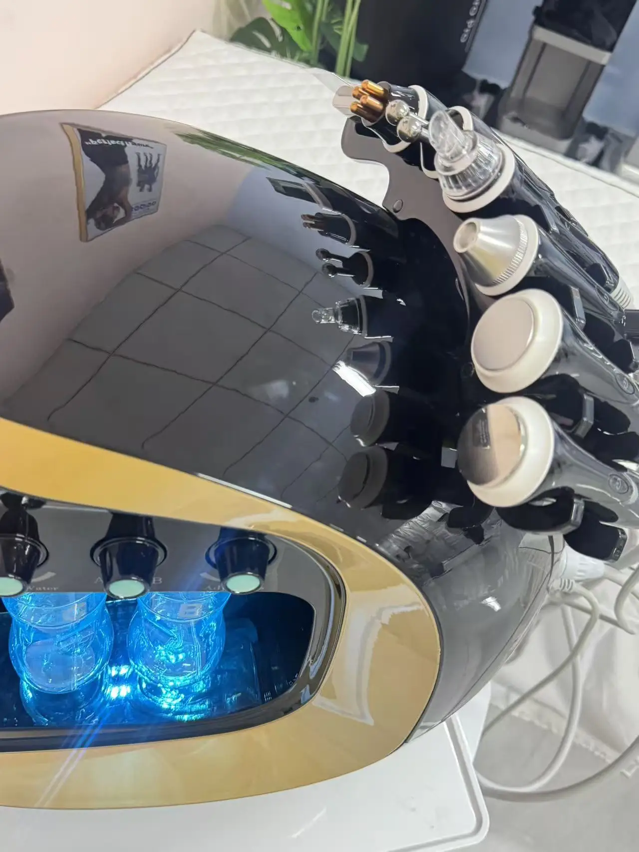 

Facial beauty Hydra Machine 7 in 1 Dermabrasion Acne Scars for Spa Skin Revitalizer Exfoliators Skin Tightening Moisturizer