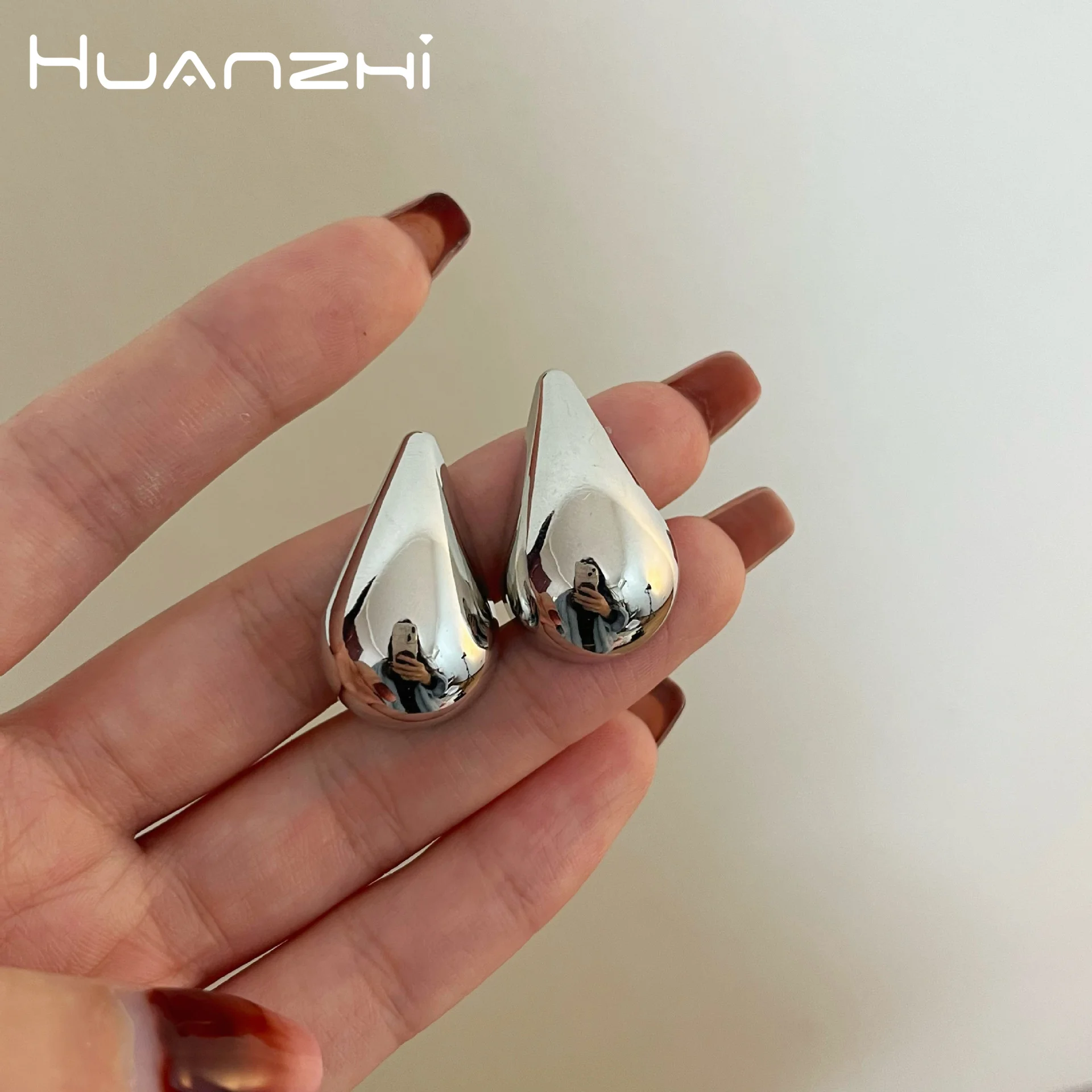 

HUANZHI Large Water Drop Earrings for Women Girls Metal Stud Smooth Simple Design Trendy Chunky Jewelry Gifts Commute 2023 Hot