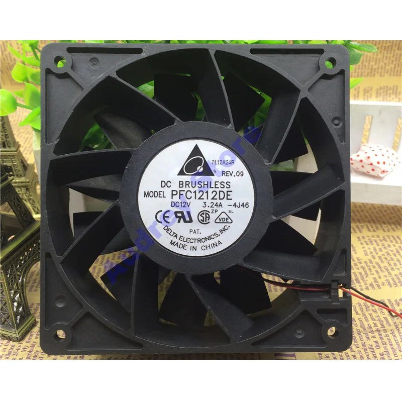 Delta 12038 57.6W DC12V 3.24A PFC1212DE 12cm High volume cooling fan 5600rpm 252.85CFM air blower