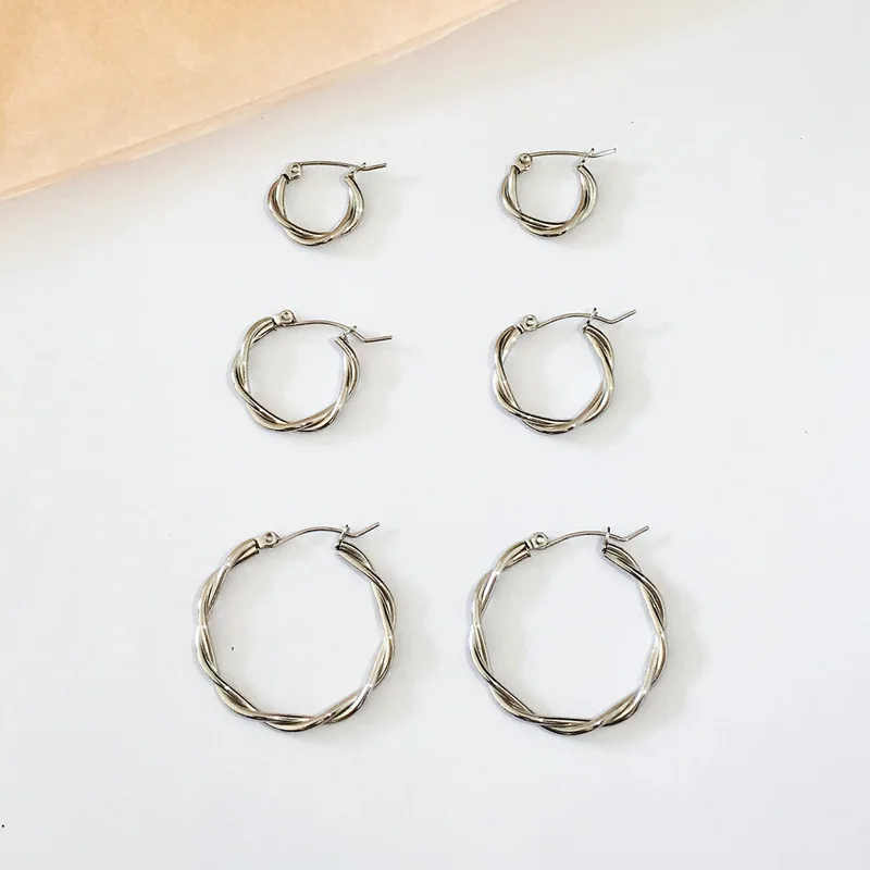 2023 Gold Silver Color Stainless Steel Hoop Earrings for Women Simple Round Circle Twisted Braid Ear Rings Steampunk Accessories