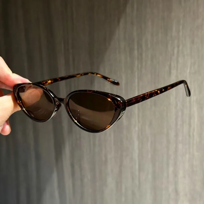 Vintage Small Cat Eye Sunglasses Women Fashion Punk Oval Sun Glasses Female Shades Sexy Retro Eyewear Uv400
