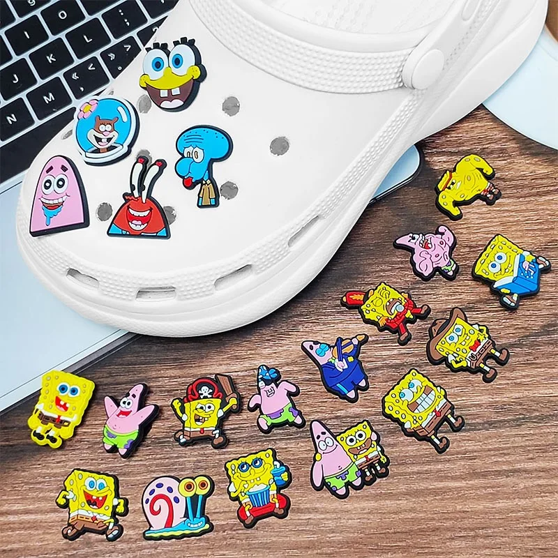 5-20PCS SpongeBob SquarePants Patrick Star Shoe Charm Mix Wholesale PVC Decoration Buckle Detachable Waterproof To X-mas Gift