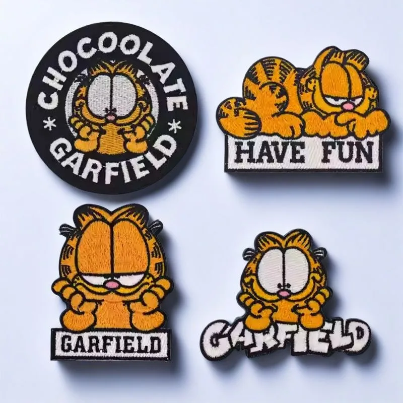 Nuevo 2026 Adhesivo decorativo y reparador de desgarros de tela autoadhesiva con diseño de dibujos animados de Garfield, para fundas de teléfono, iPad, zapatos, bolsas de lápices, bolsos, sombreros y ropa