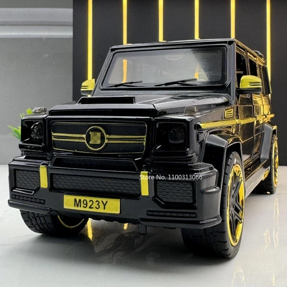 Voitures miniatures Benz G65, échelle 1:24, en alliage moulé sous pression, portes ouvertes, son et lumière, nervures arrière, véhicules tout-terrain, cadeaux pour enfants