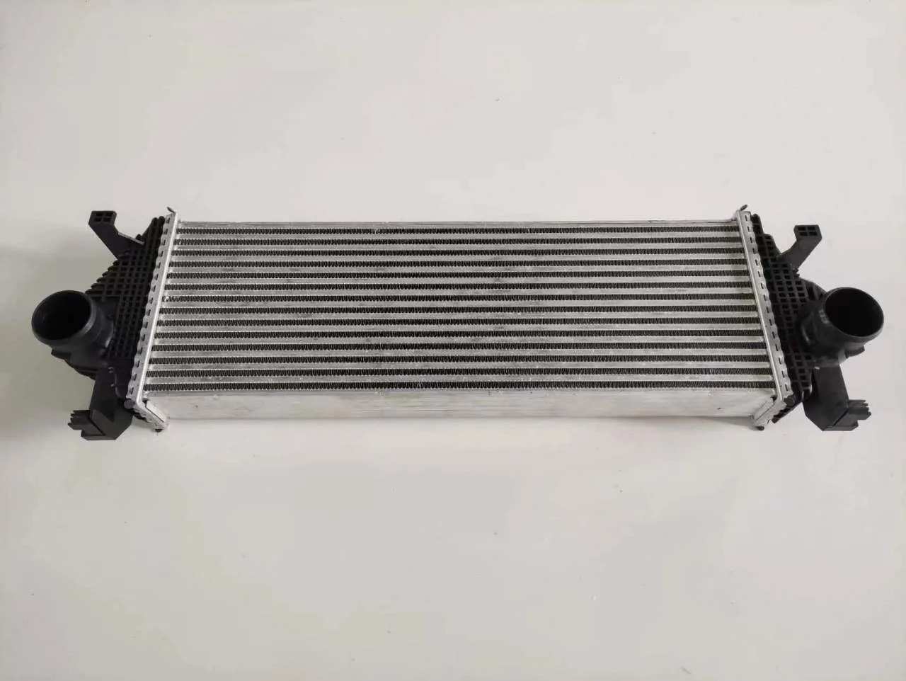 

1pc 55038004AD 2011-2021 for Jeep Grand Cherokee Turbo Intercooler for 3.0T Car Accessories Auto Replacement Repair Parts New