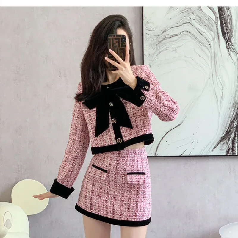 Xiaoxiangfeng Women's Autumn Winter Fashion Round Neck Long Sleeve Button Short Coat High Waist Spliced Half Skirt Two Piece Set