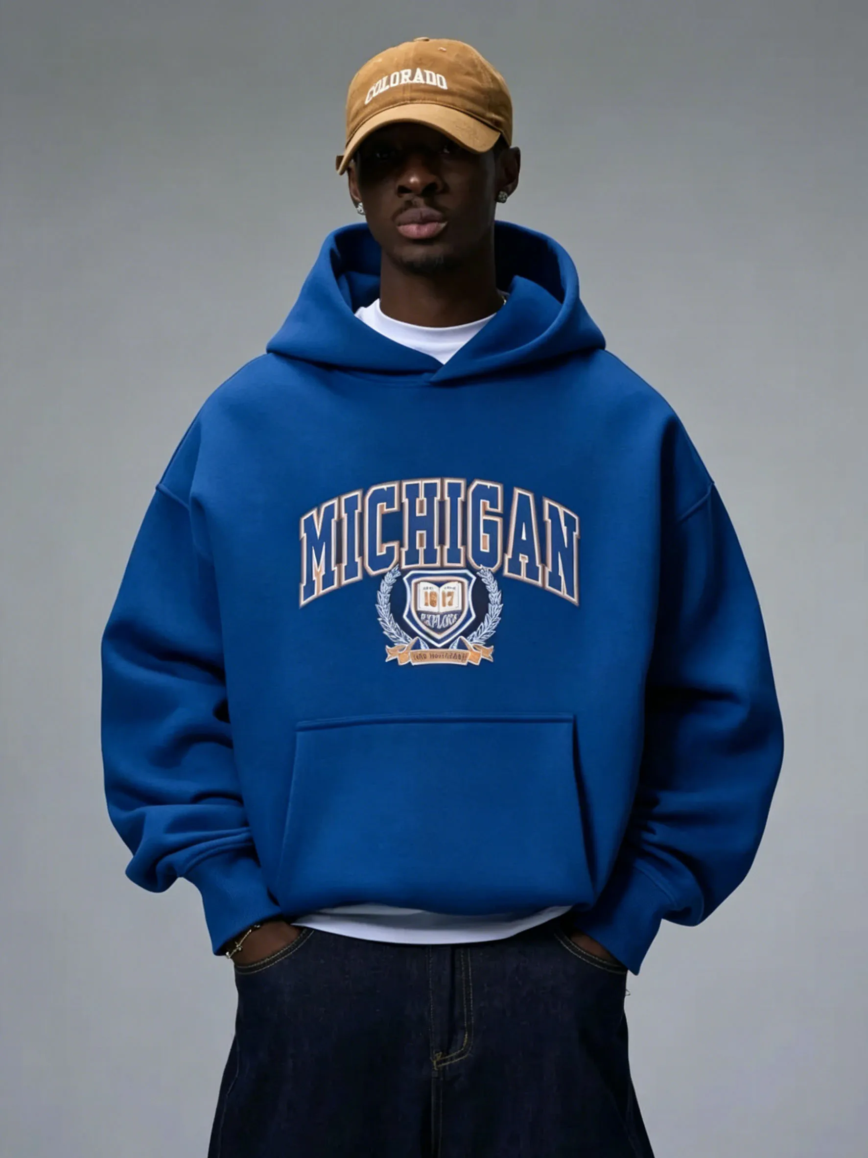 Men MICHIGAN Letter Print Hoodie Vintage College Crest Graphic Oversized Pocket Hooded Sweatshirt  Streetwear Pullover Tops