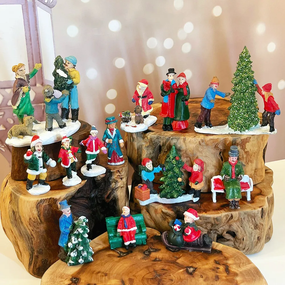 Christmas Village People Miniature Figurines, Resin Scene Decor, Holiday Collectible Gift